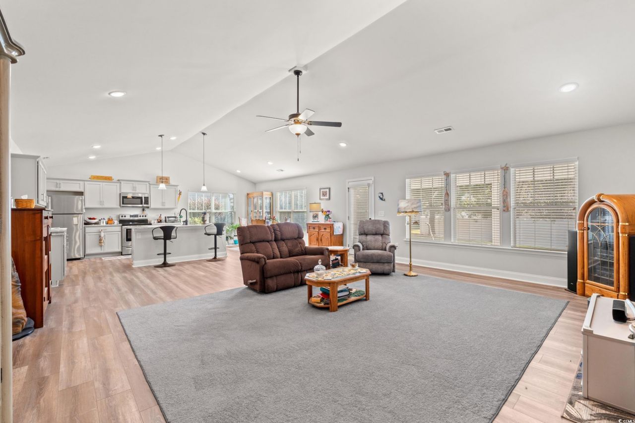 132 Fox Den Dr. Photo 5