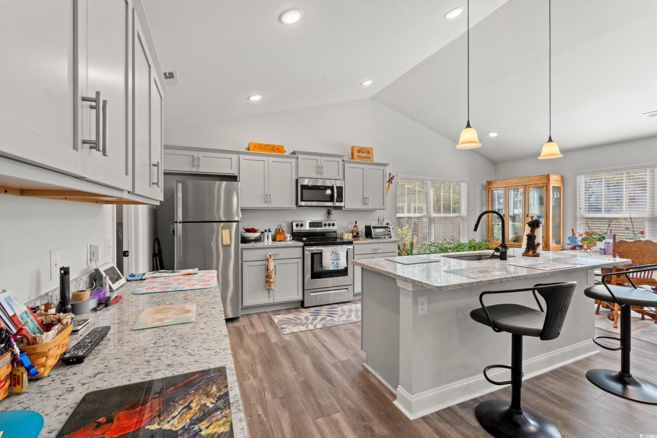 132 Fox Den Dr. Photo 6