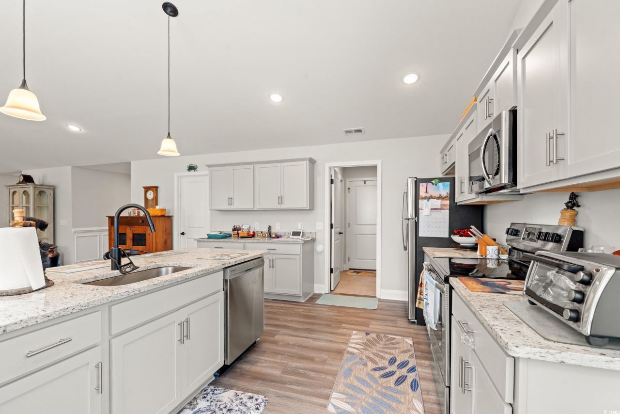 132 Fox Den Dr. Photo 8