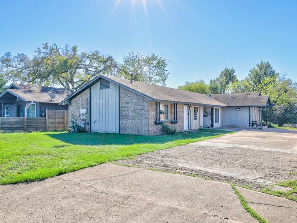 205 Liverpool DR, Austin, TX 78745
