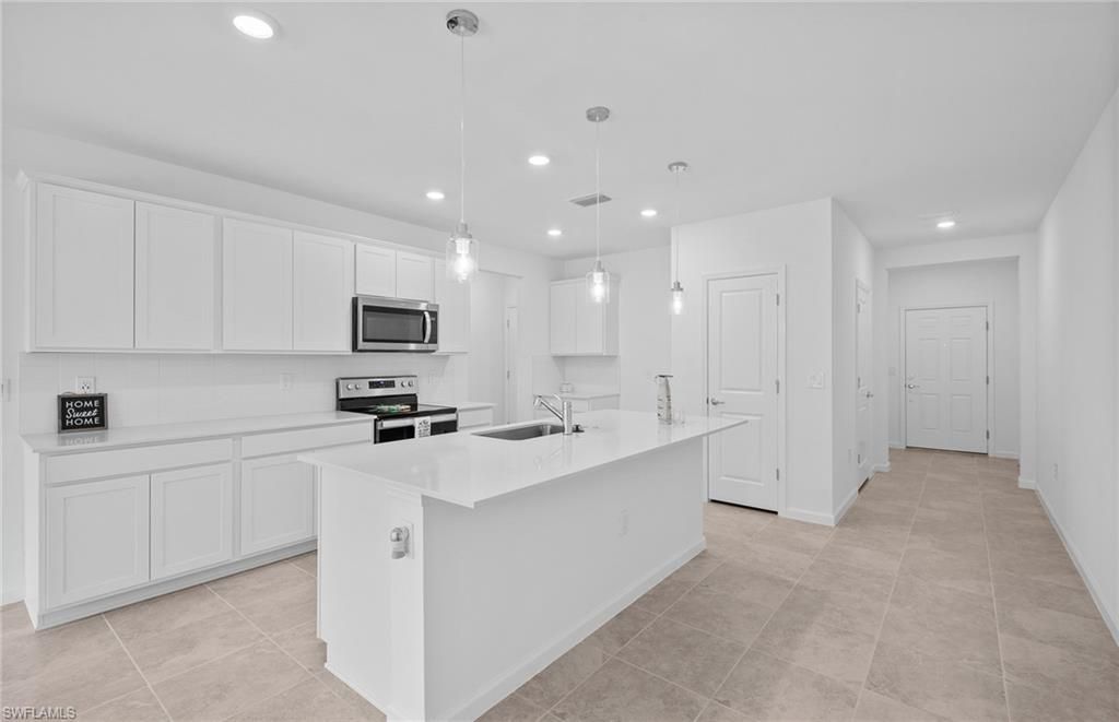 1654 Lake Jessup Cir, Cape Coral, FL 33909 Photo