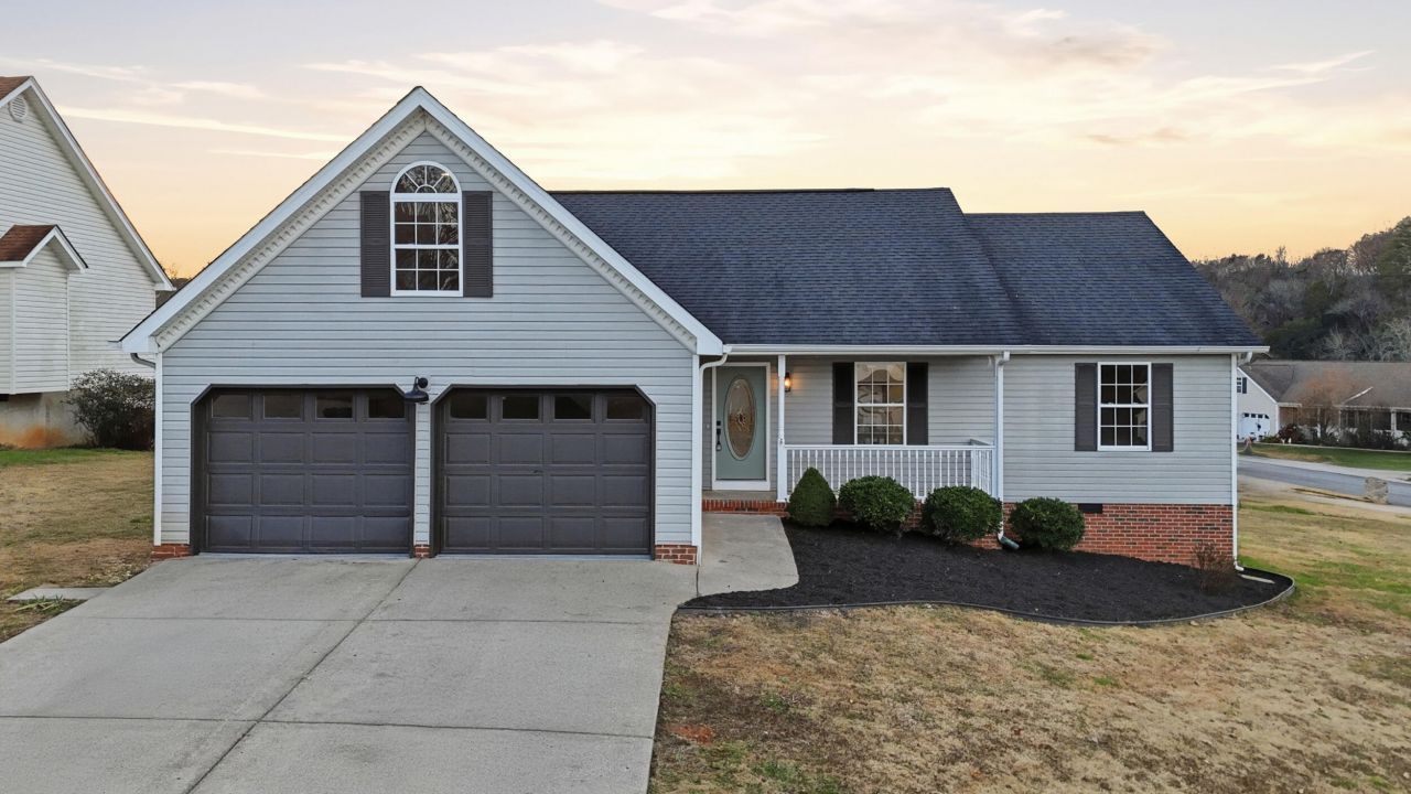 401 Bluff View Drive, Ringgold, GA 30736 Main Photo