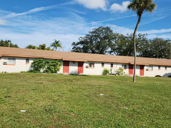 2222 W SOUTH STREET, Unit 2225, ORLANDO, FL 32805