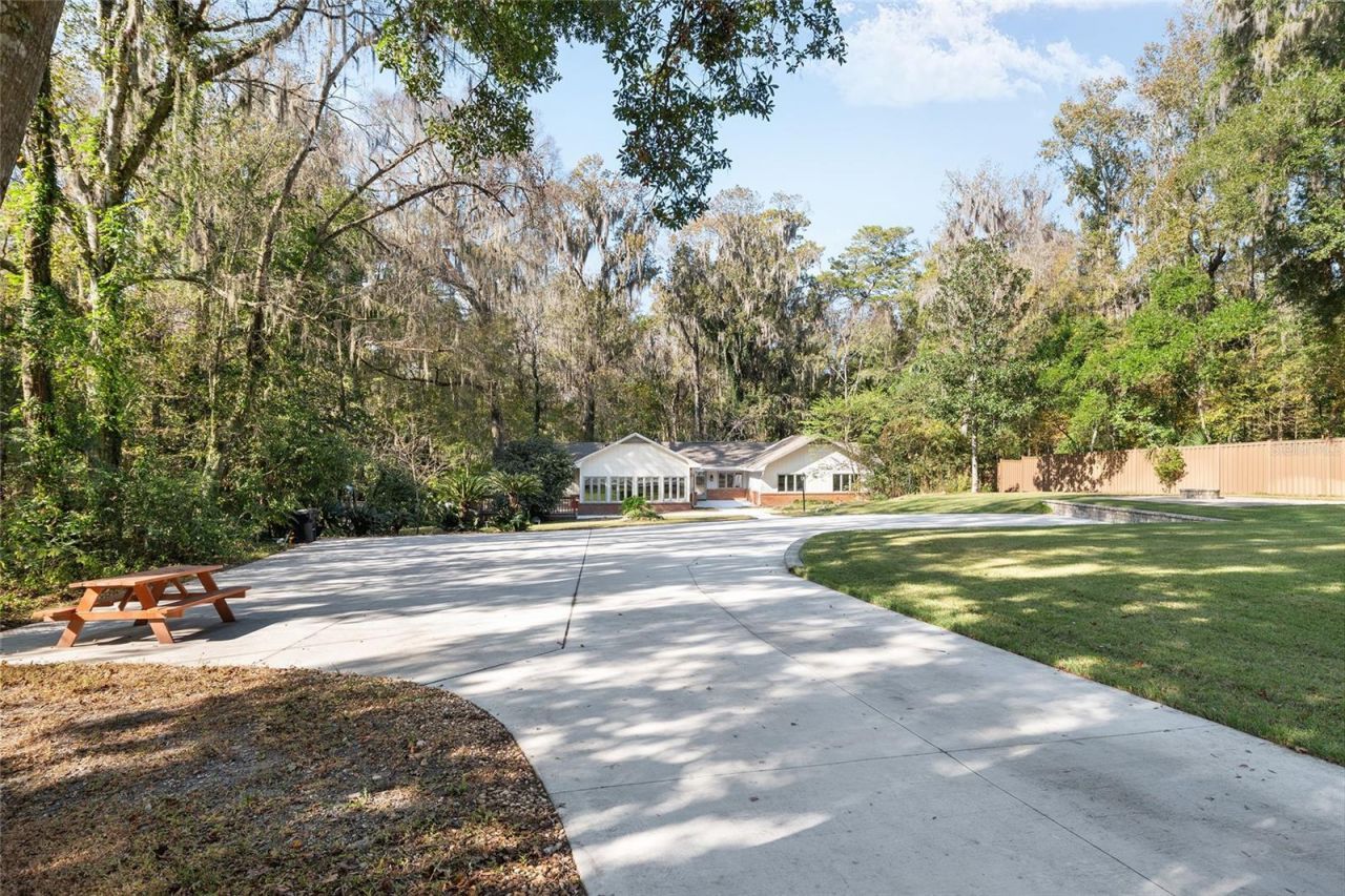 3730 NW 37th Terrace, Gainesville, FL 32606 Photo