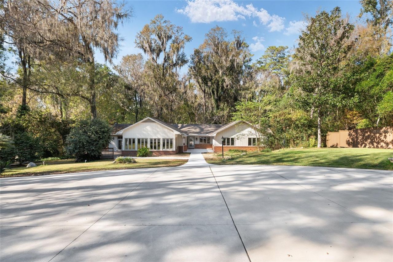 3730 NW 37th Terrace, Gainesville, FL 32606 Photo