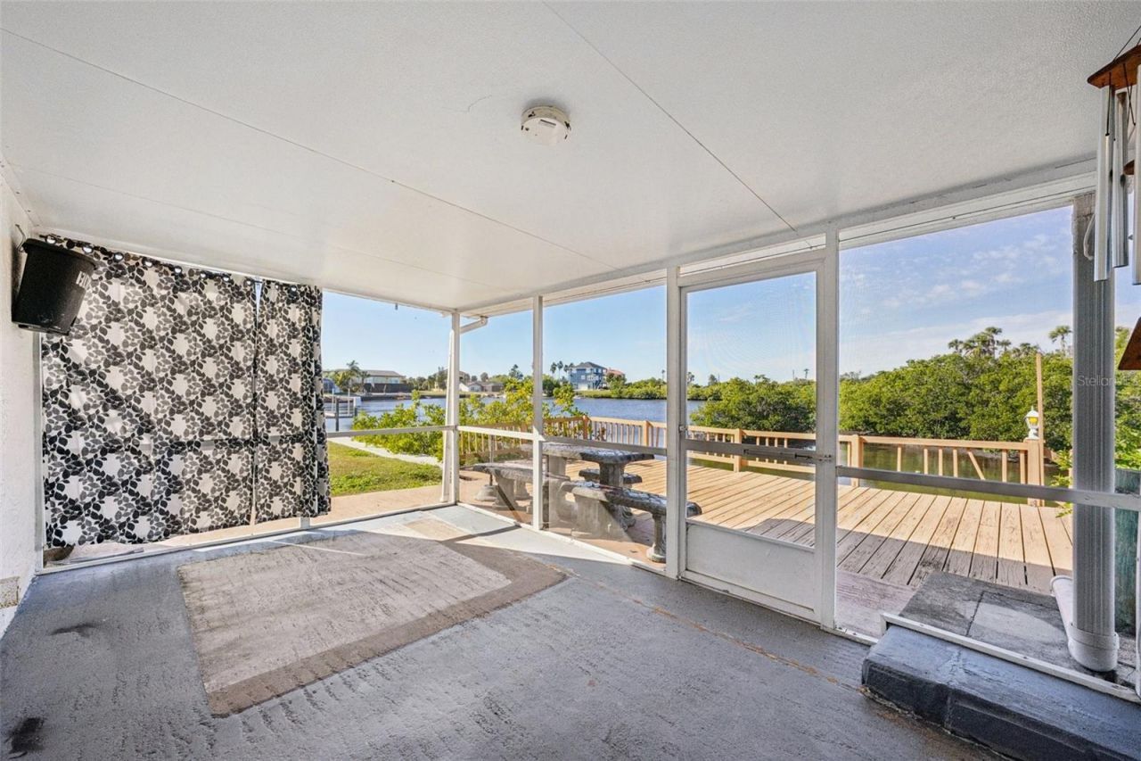 9909 San Diego Way, Port Richey, FL 34668 Photo