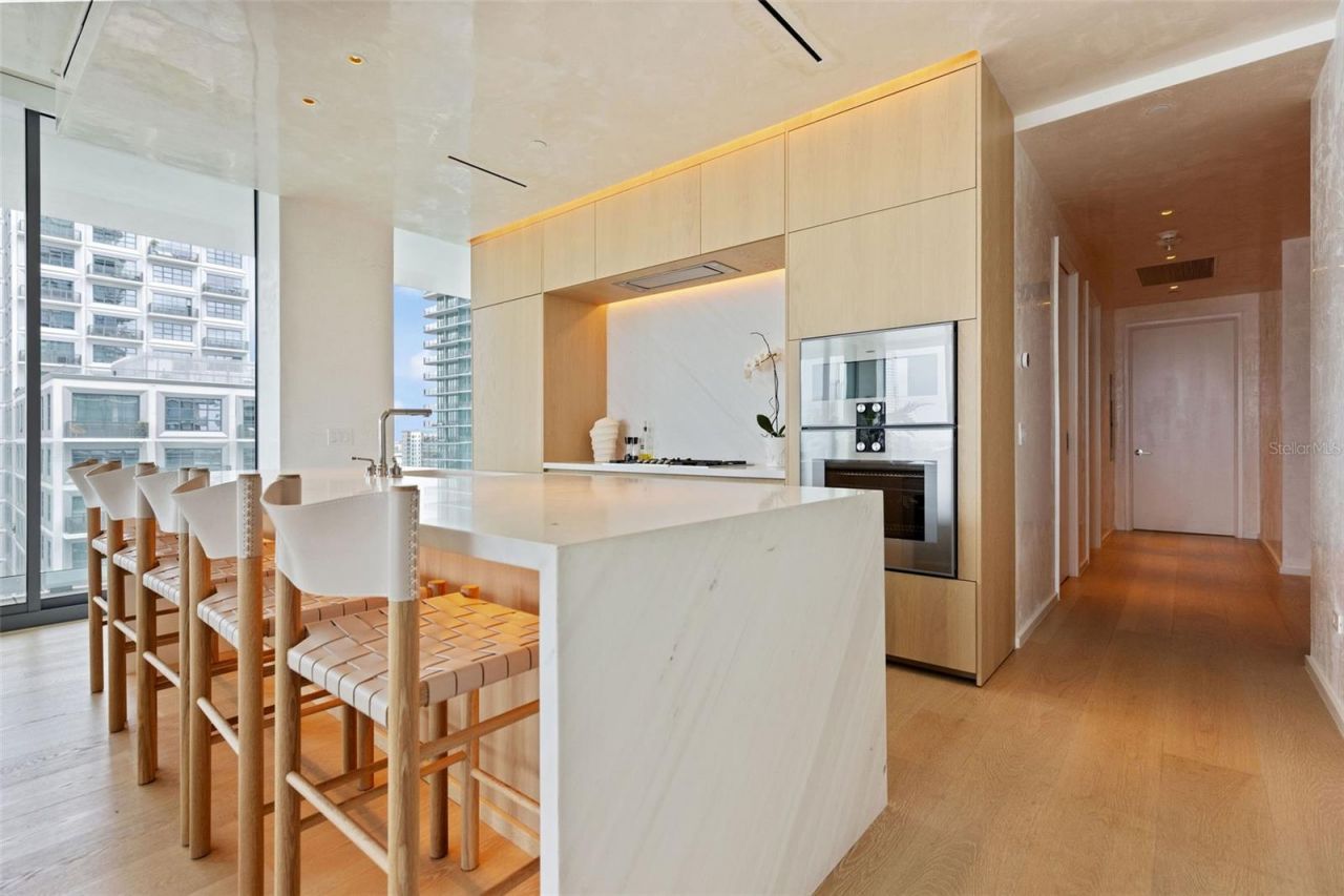 1000 Water Street, Unit 1103, Tampa, FL 33602 Photo