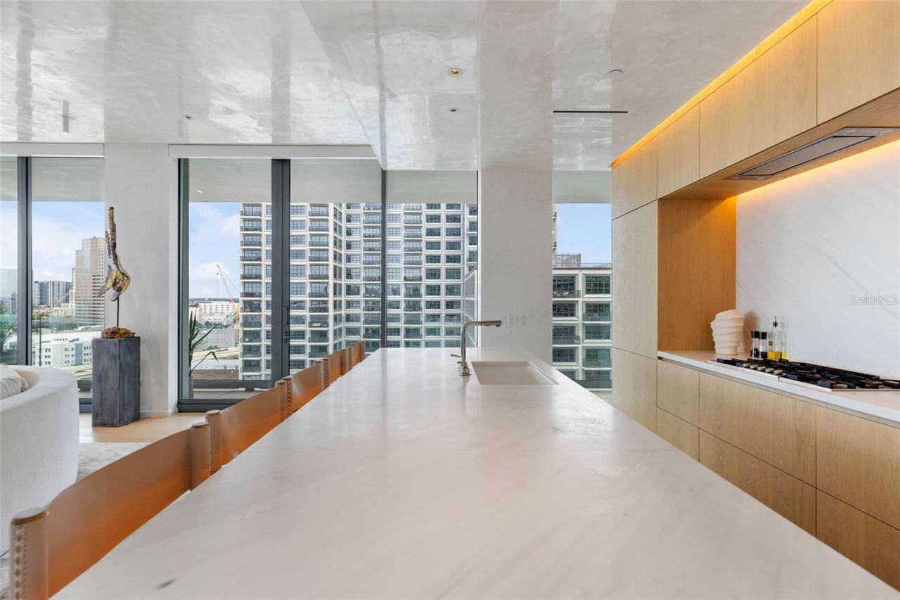 1000 Water Street, Unit 1103, Tampa, FL 33602 Photo