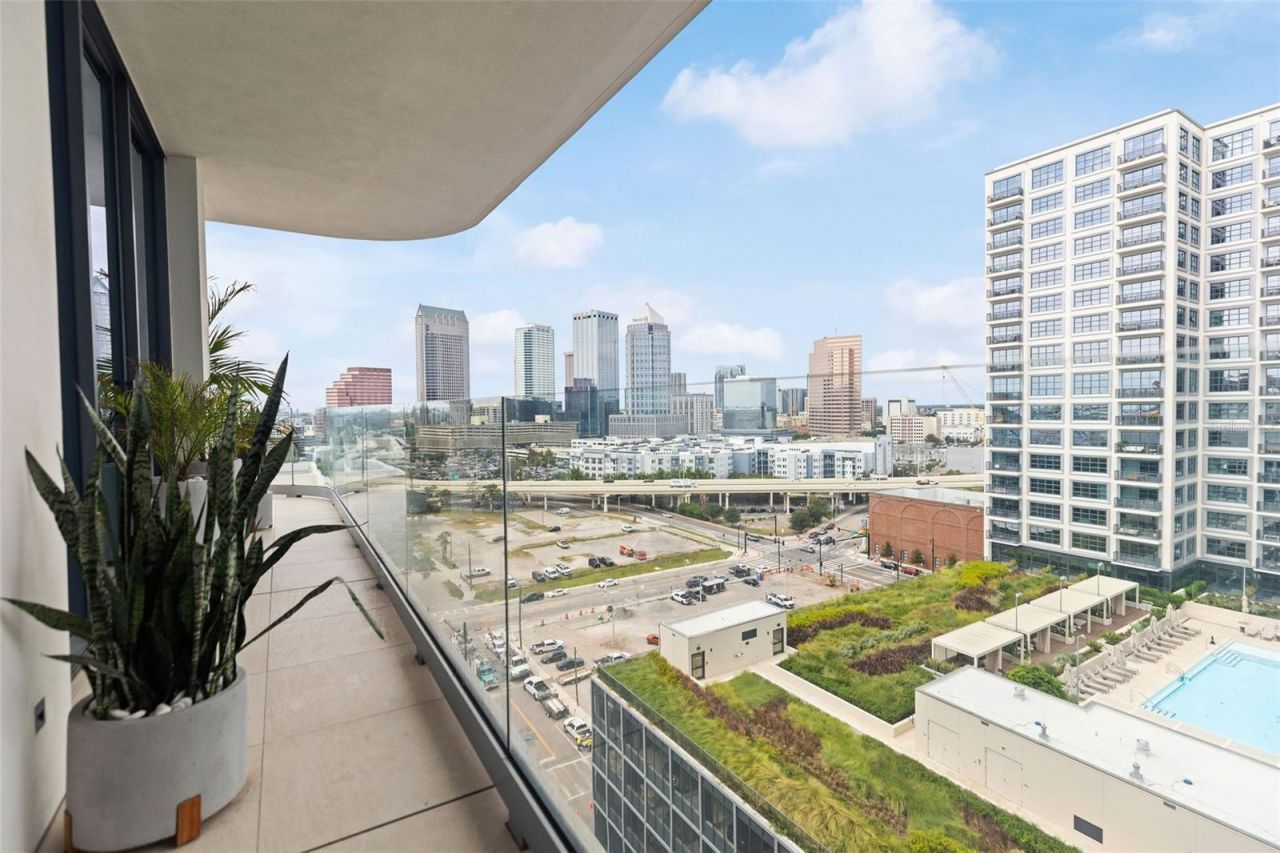 1000 Water Street, Unit 1103, Tampa, FL 33602 Photo