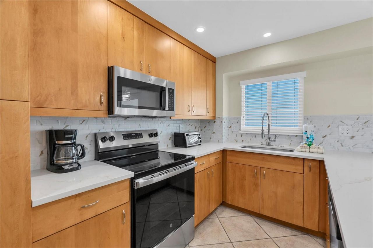 5830 Midnight Pass Road, Unit 705, Sarasota, FL 34242 Photo