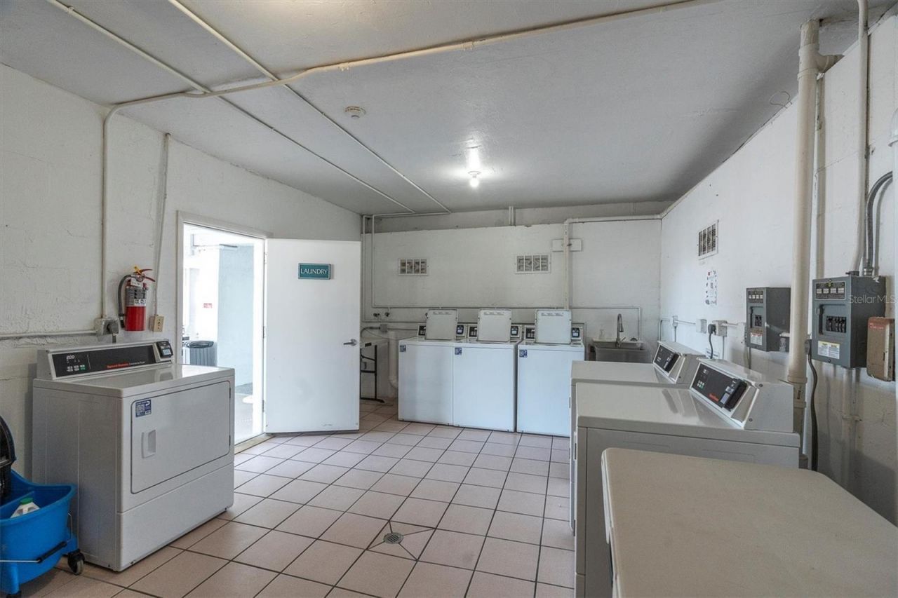 5830 Midnight Pass Road, Unit 705, Sarasota, FL 34242 Photo