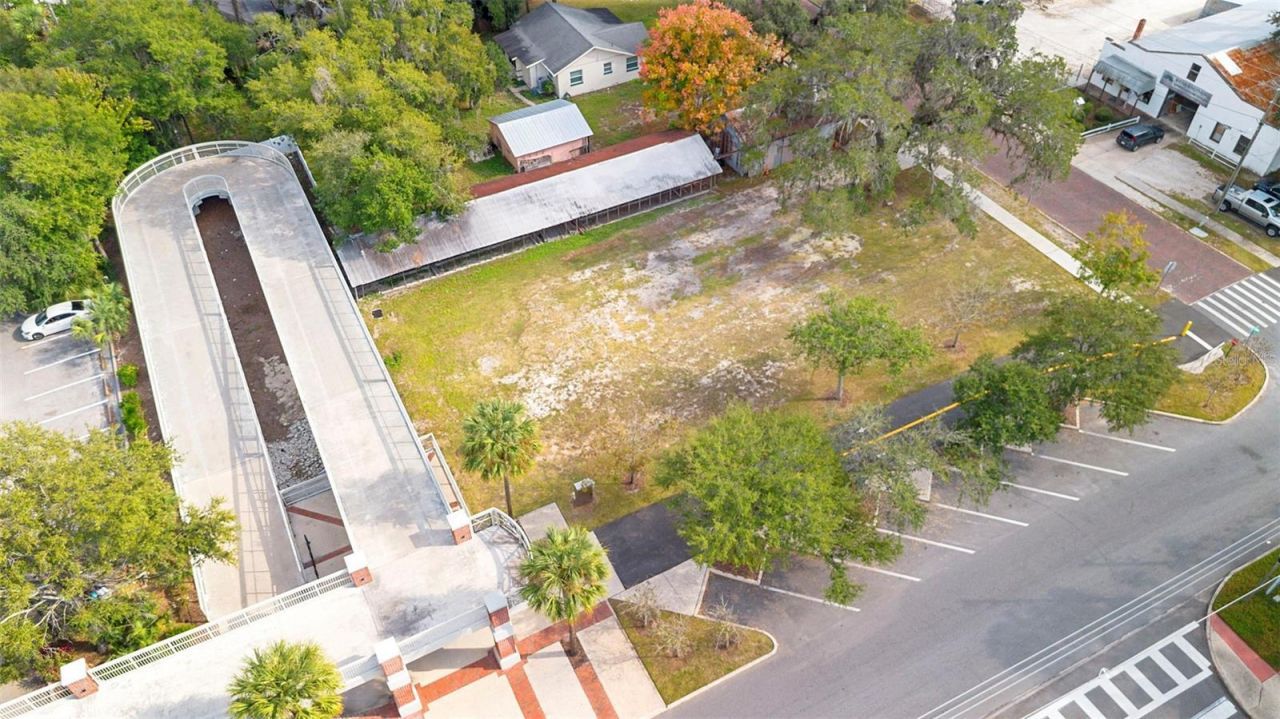 215 E 5th Street, Apopka, FL 32703 Photo