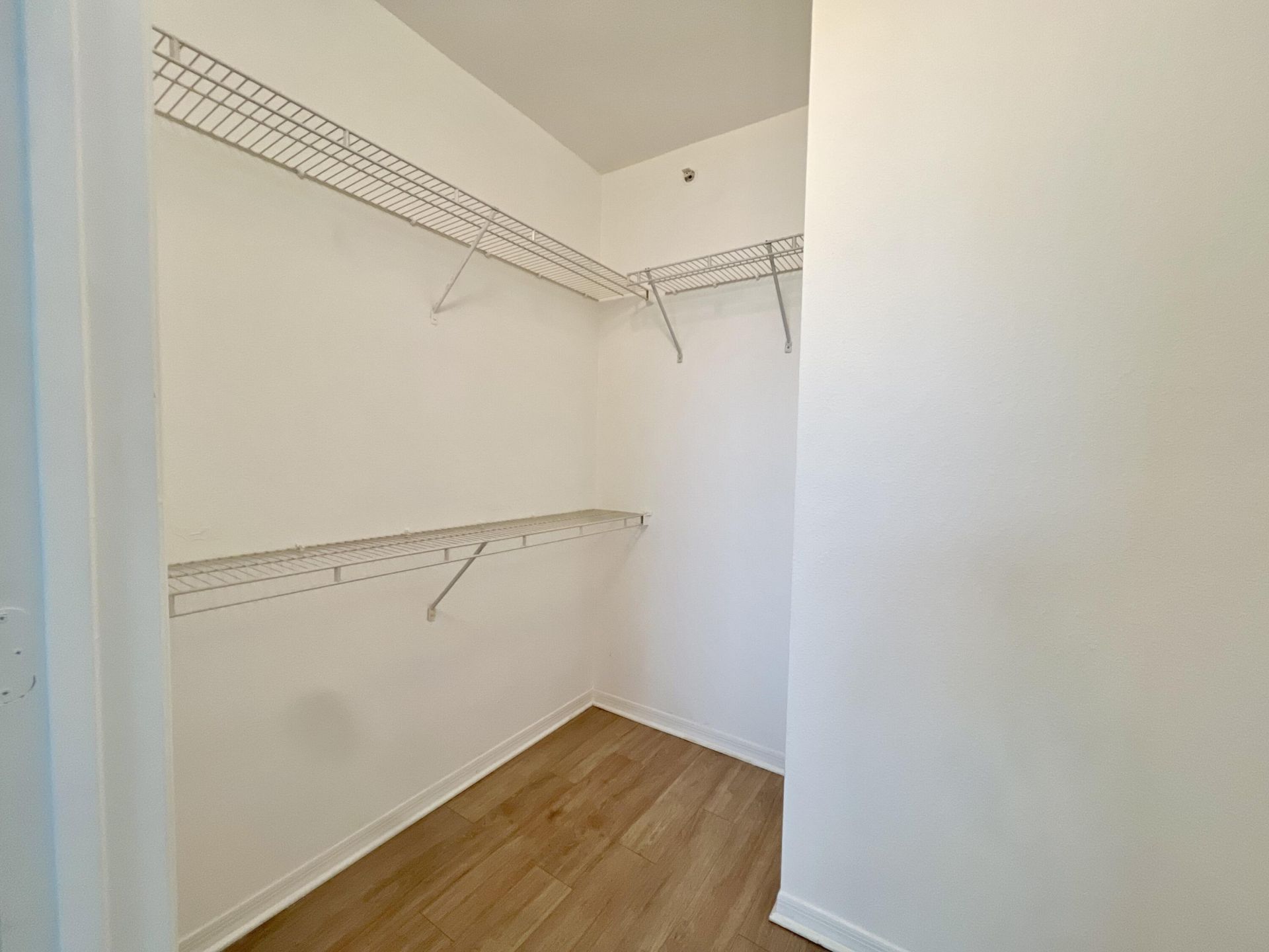 6450 Emerald Dunes Drive, Unit 301, West Palm Beach, FL 33411 Photo