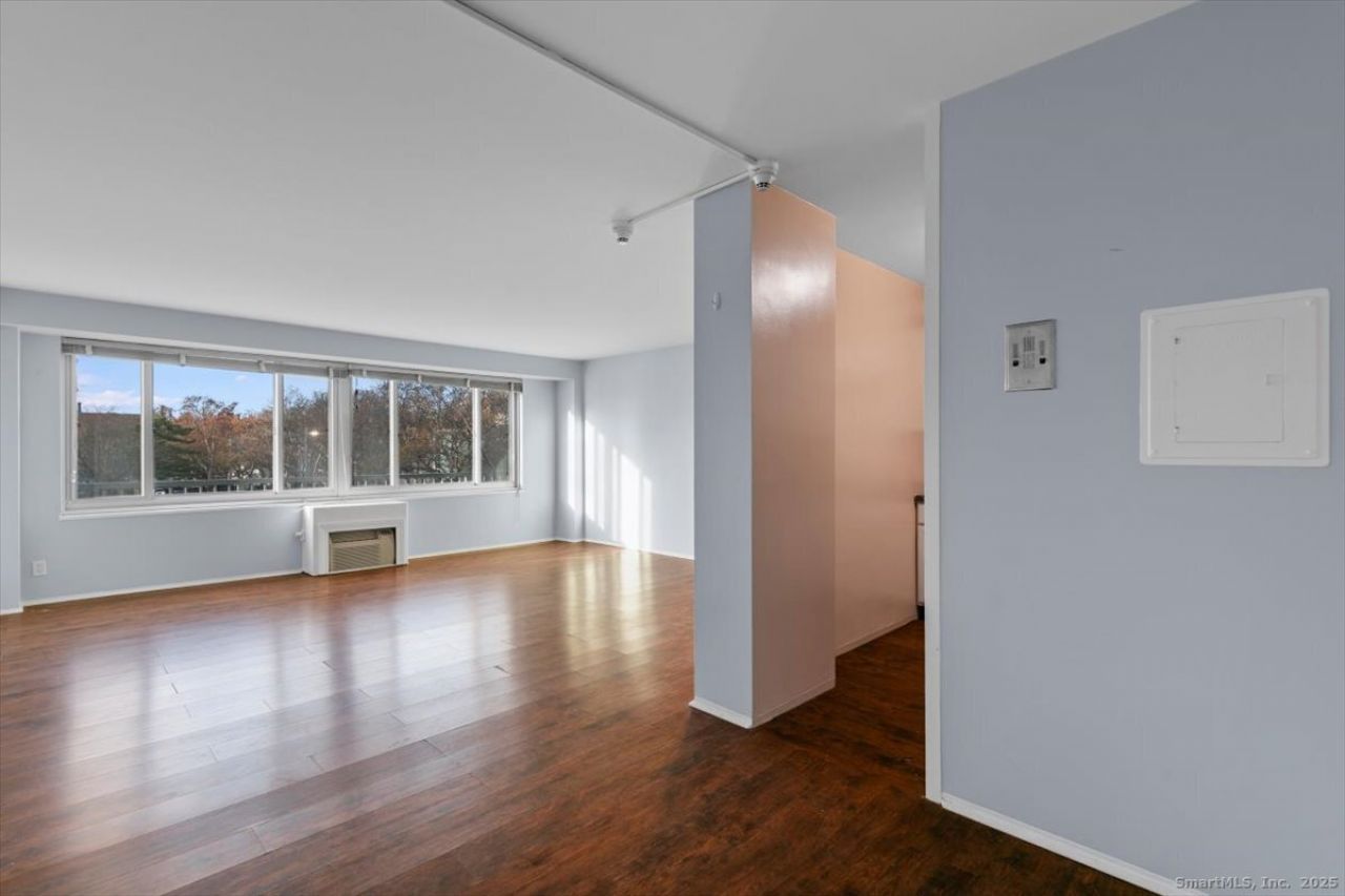 100 York, Unit 3B, New Haven, CT 06511 Main Photo