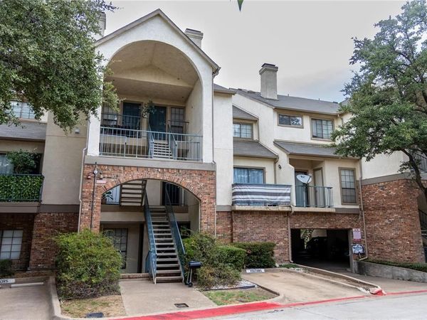 501 Arbor Creek Drive, Euless, TX 76039