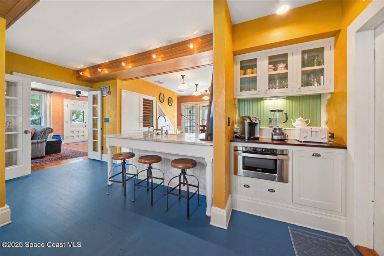 241 N Indian River Drive, Cocoa, FL 32922 Photo