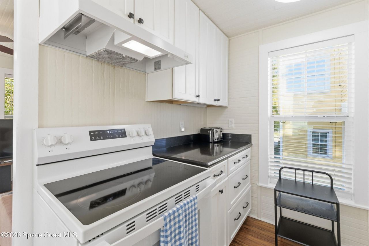 241 N Indian River Drive, Cocoa, FL 32922 Photo