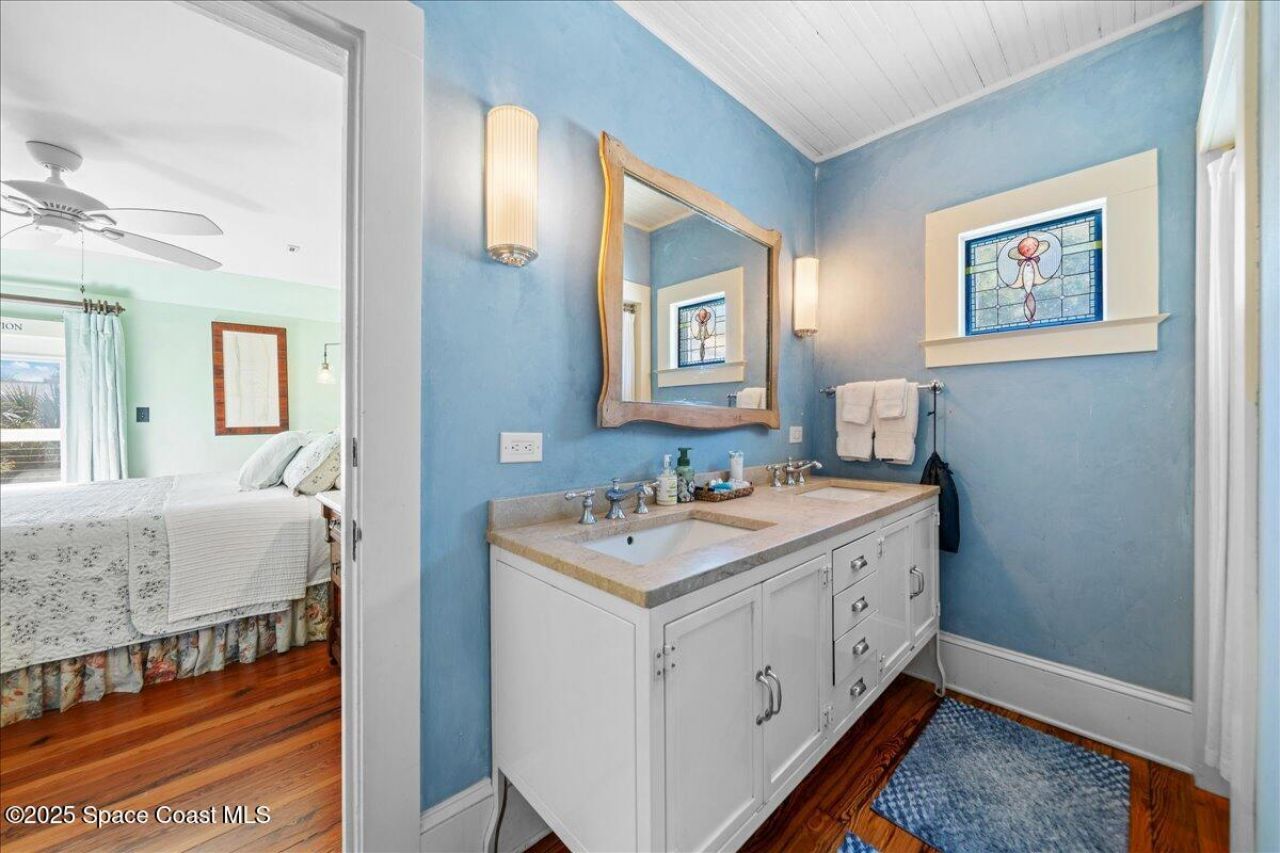 241 N Indian River Drive, Cocoa, FL 32922 Photo