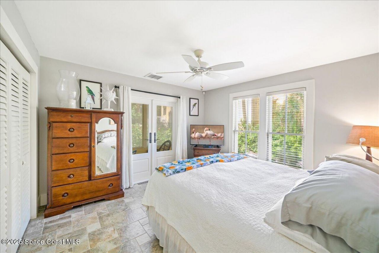 241 N Indian River Drive, Cocoa, FL 32922 Photo