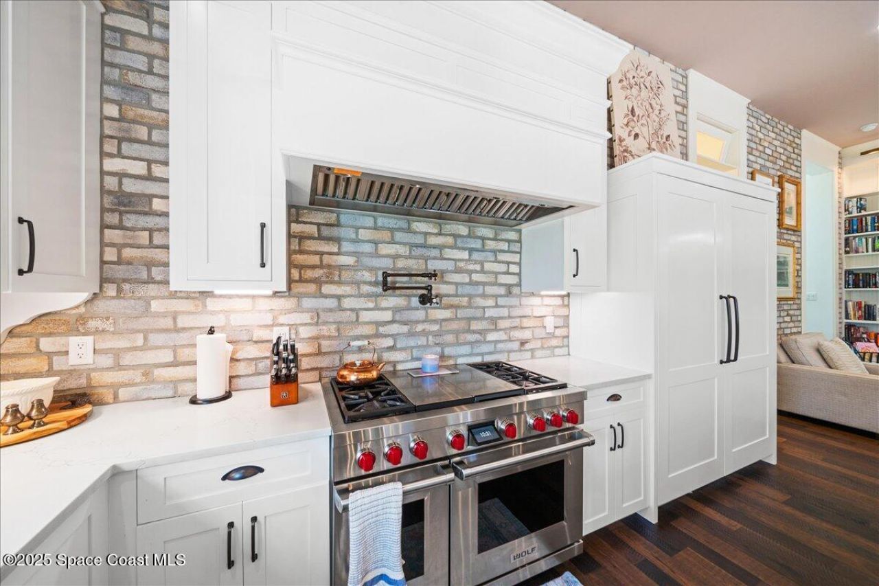 241 N Indian River Drive, Cocoa, FL 32922 Photo