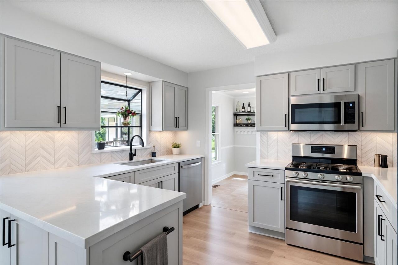 1016 Cider Court Photo 8