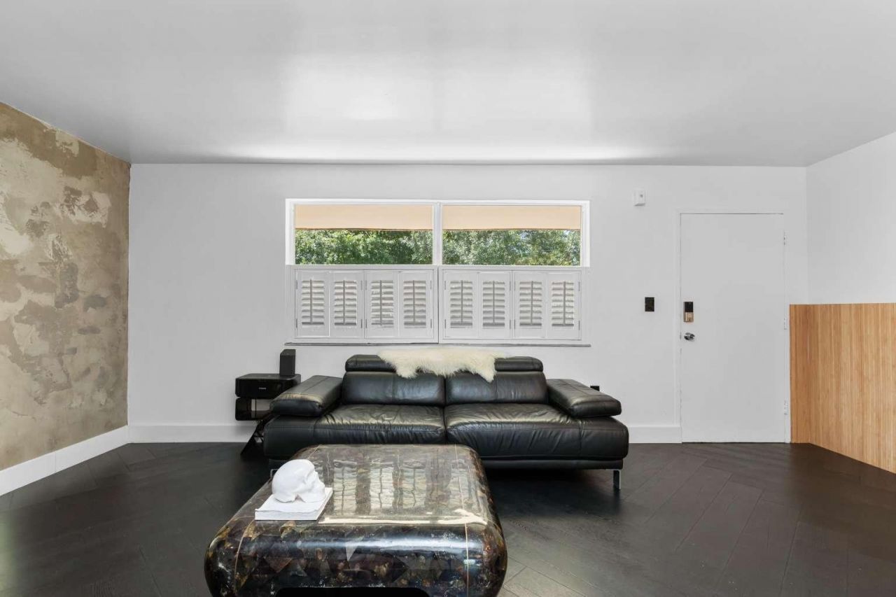 651 NE 60th Street, Unit 22, Miami, FL 33137 Photo