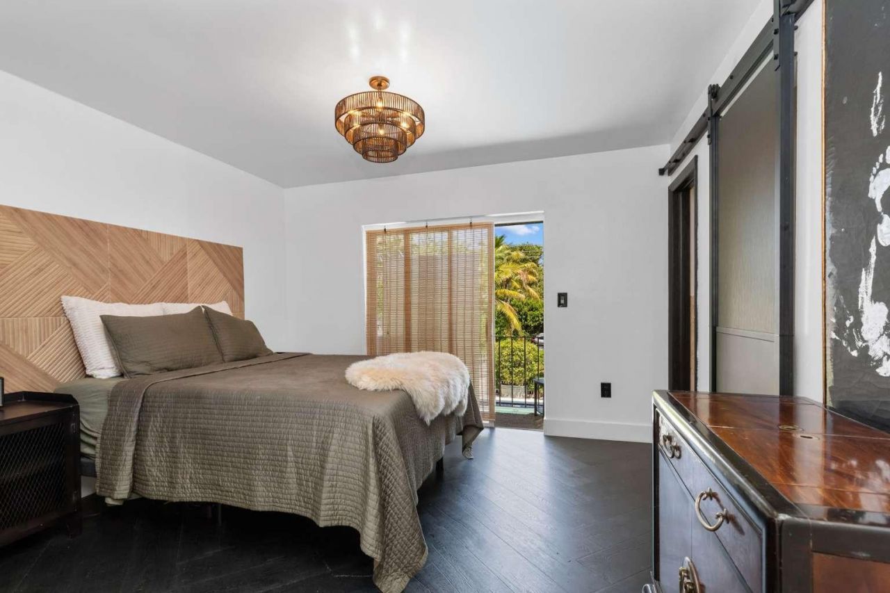 651 NE 60th Street, Unit 22, Miami, FL 33137 Photo