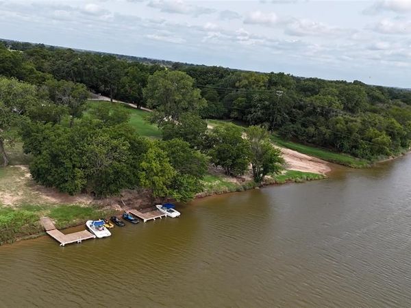 218 Kickapoo Trail, Weatherford, TX 76087