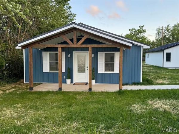 200 & 207 MISSOURI & HOME AVE, St James, MO 65559