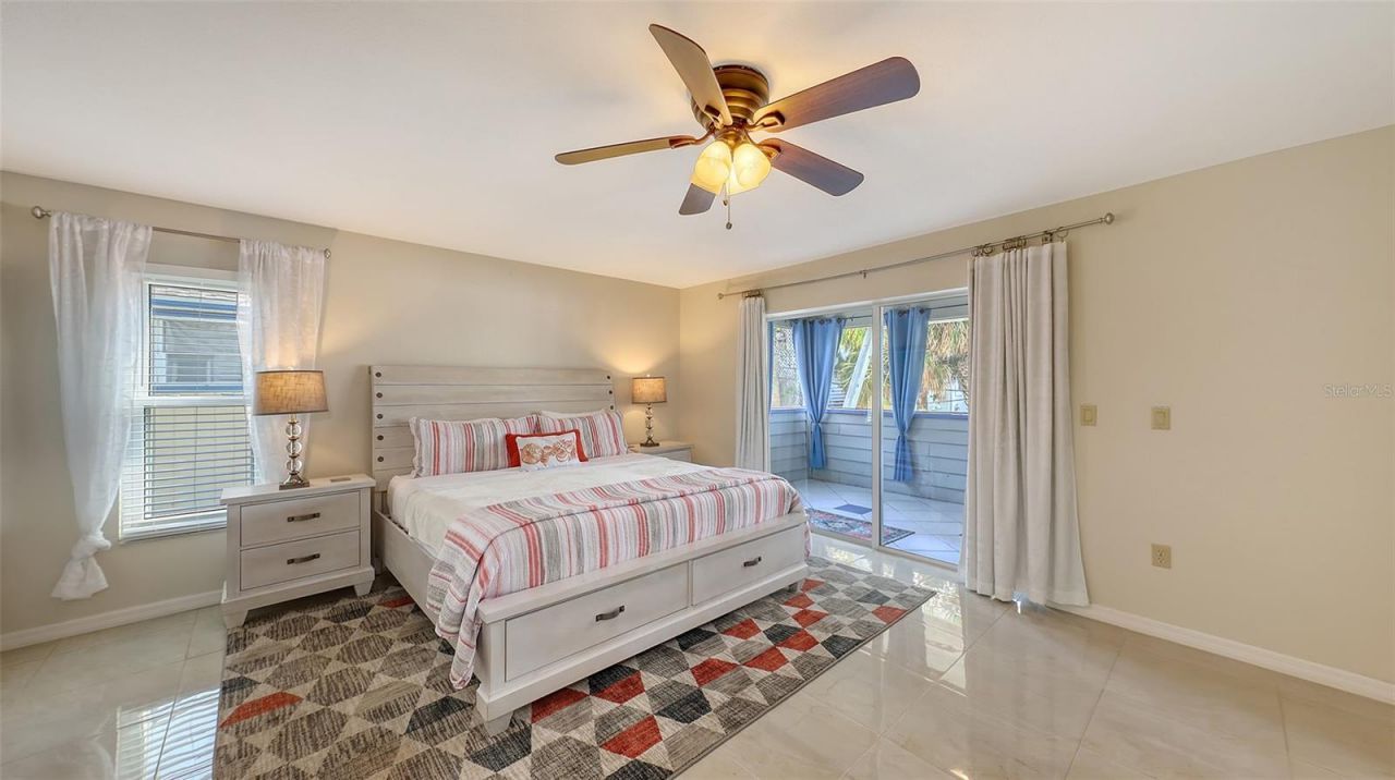 126/128 Avenida Veneccia, Sarasota, FL 34242 Photo