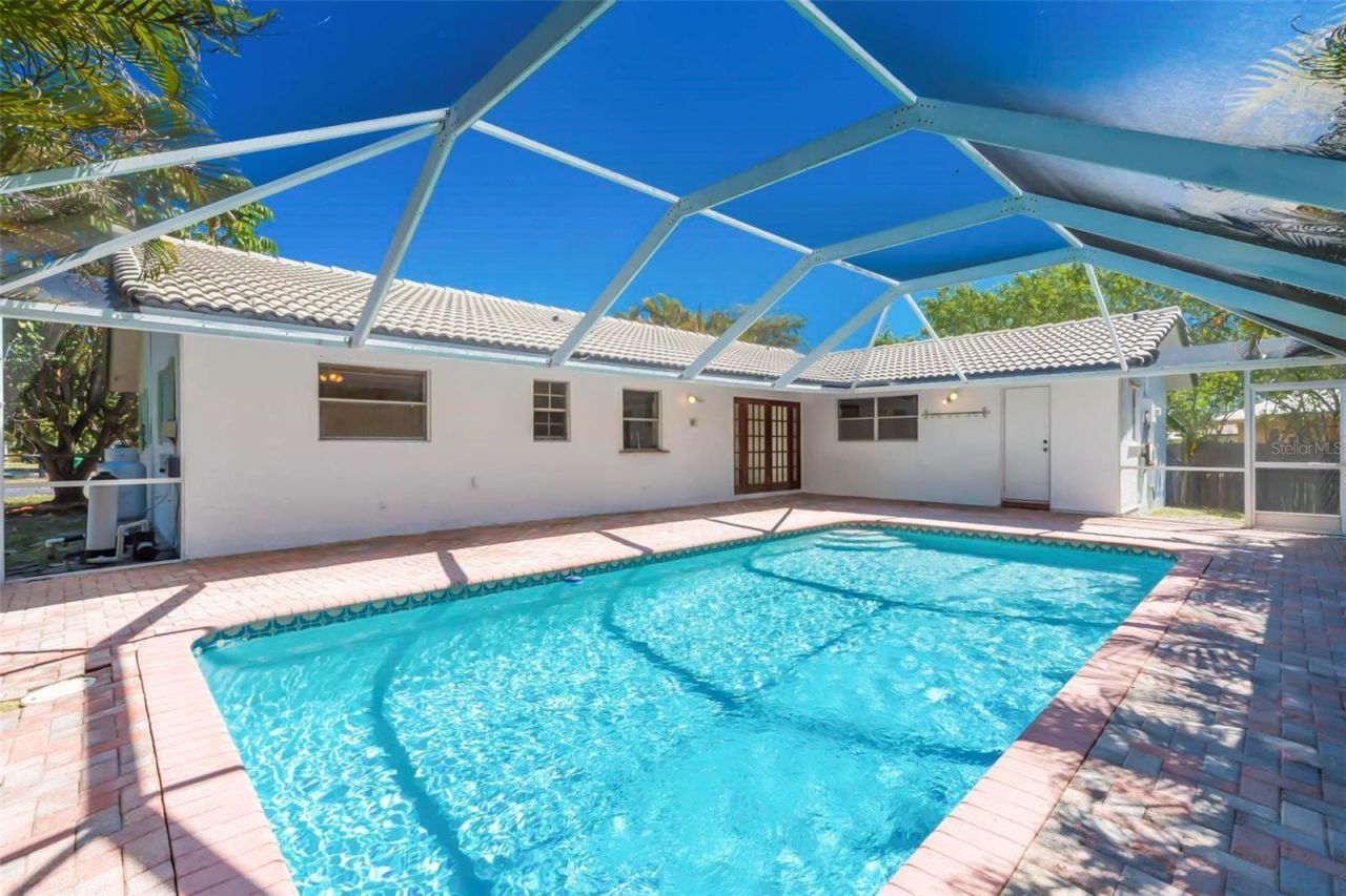 4250 NW 107th Avenue, Coral Springs, FL 33065 Photo