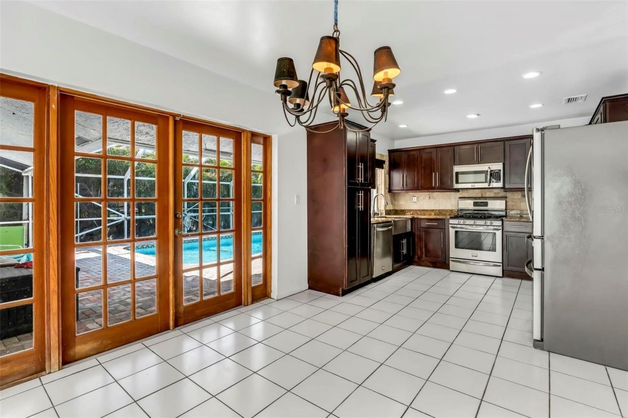 4250 NW 107th Avenue, Coral Springs, FL 33065 Photo