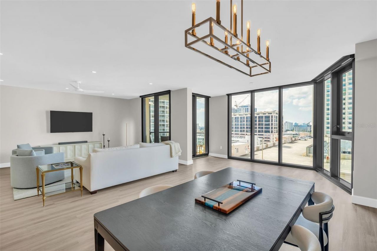 1 Beach Drive Se, Unit 1210, Saint Petersburg, FL 33701 Photo