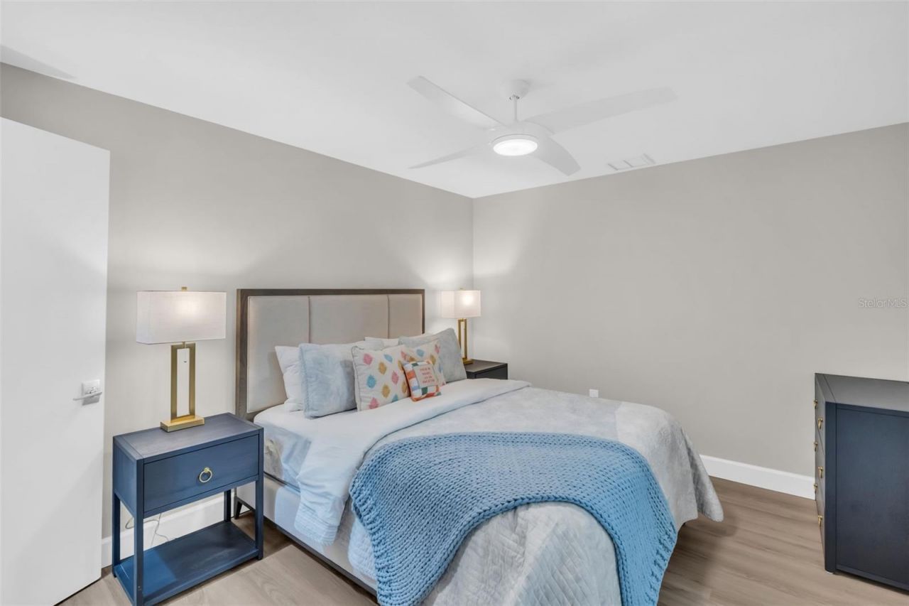 1 Beach Drive Se, Unit 1210, Saint Petersburg, FL 33701 Photo