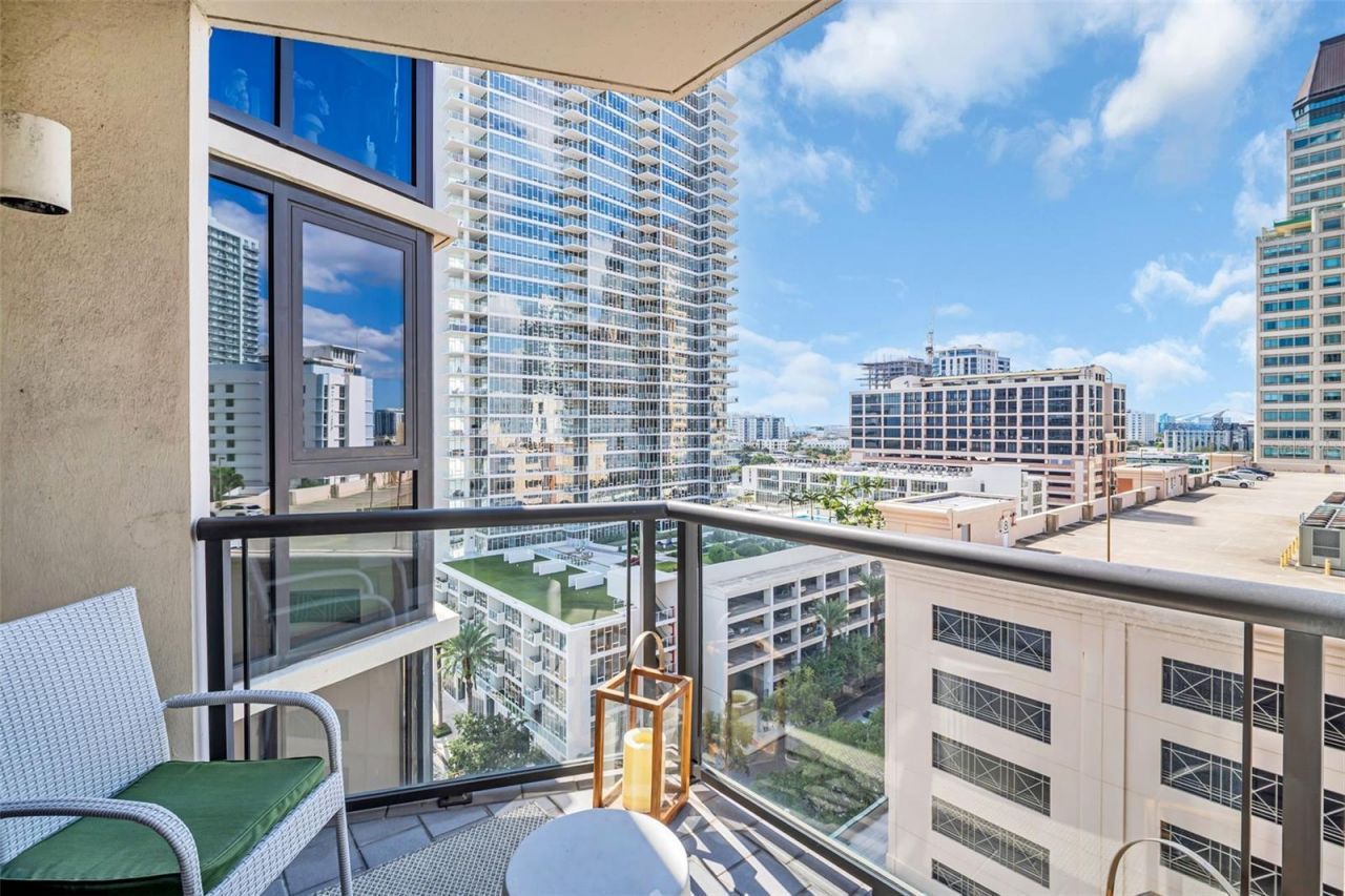 1 Beach Drive Se, Unit 1210, Saint Petersburg, FL 33701 Photo