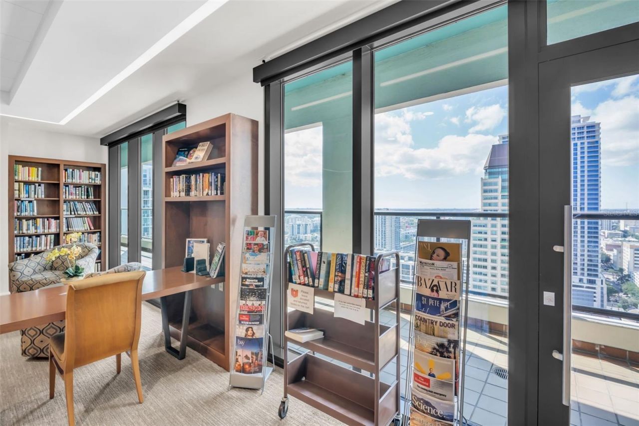 1 Beach Drive Se, Unit 1210, Saint Petersburg, FL 33701 Photo