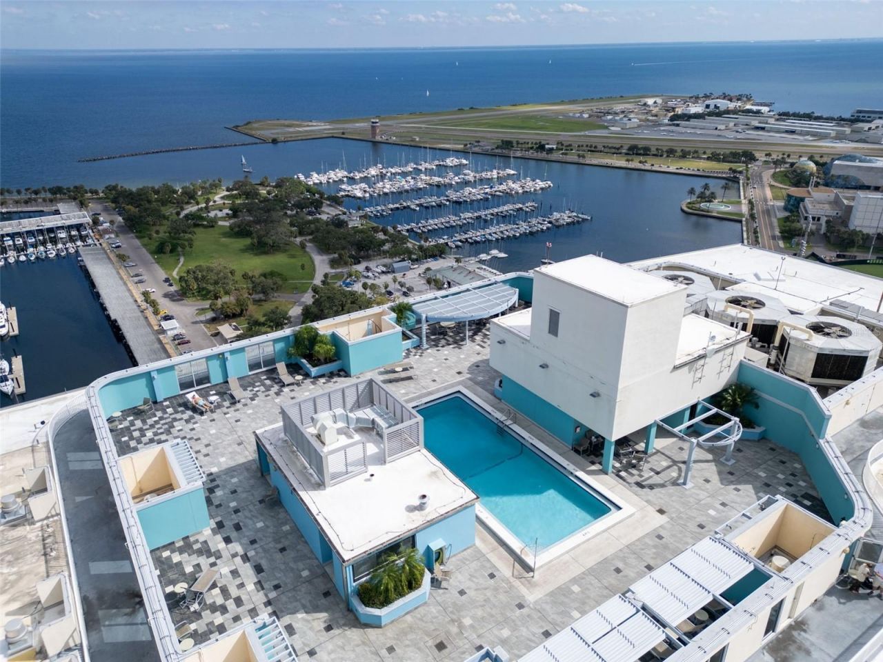 1 Beach Drive Se, Unit 1210, Saint Petersburg, FL 33701 Photo