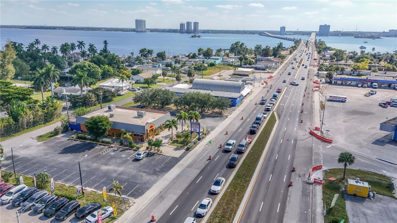 1130 N Tamiami Trail, North Fort Myers, FL 33903 Photo