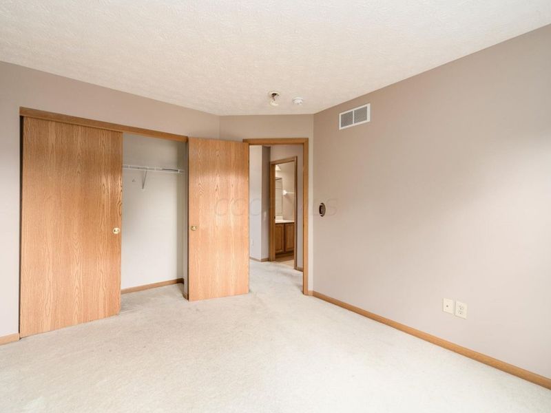 645 Thatch Street, Reynoldsburg, OH 43068 Photo 15