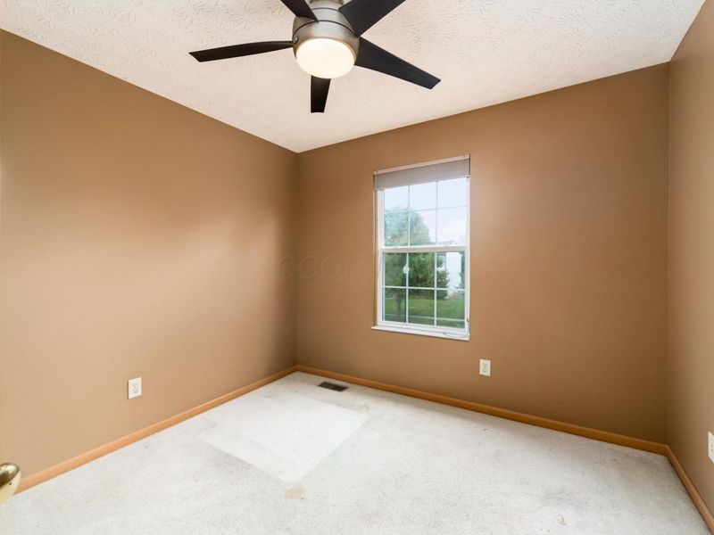 645 Thatch Street, Reynoldsburg, OH 43068 Photo 18