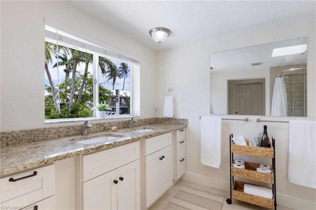 3728 Emerald Ave, Saint James City, FL 33956 Photo