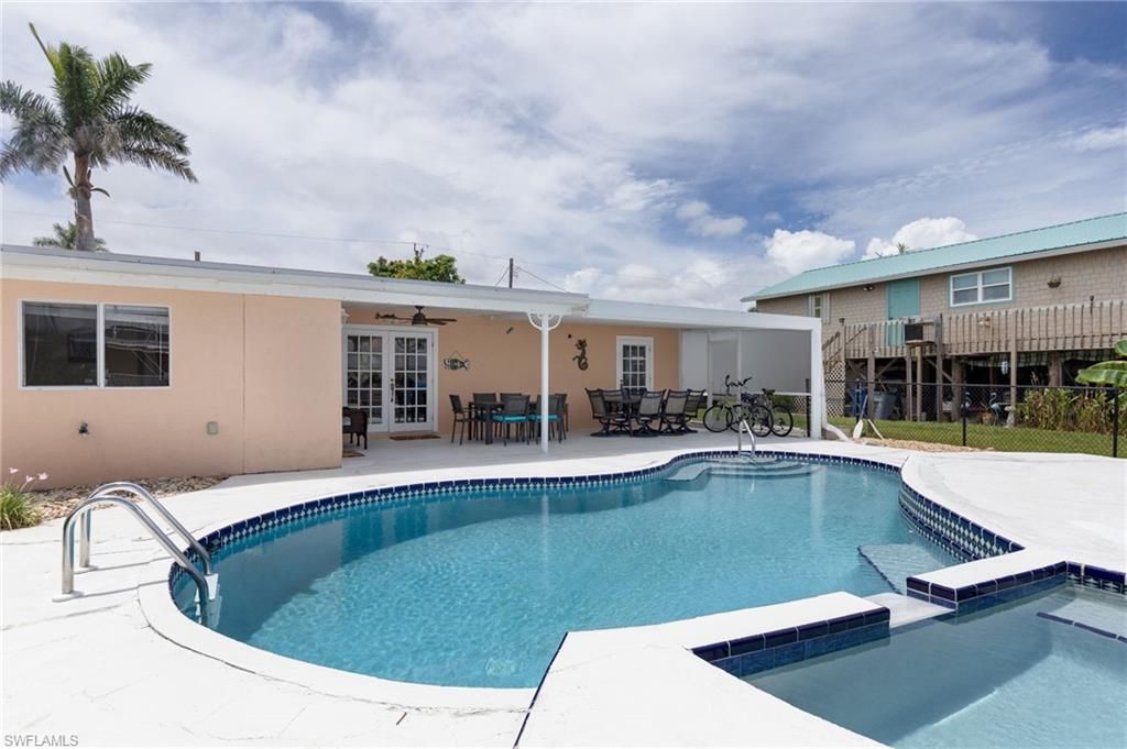 3728 Emerald Ave, Saint James City, FL 33956 Photo