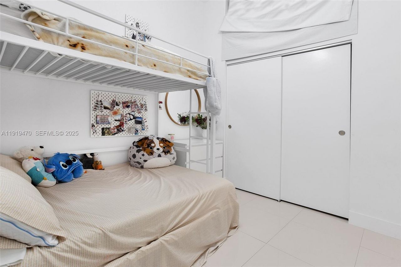 3029 NE 188th St, Unit 419, Aventura, FL 33180 Photo