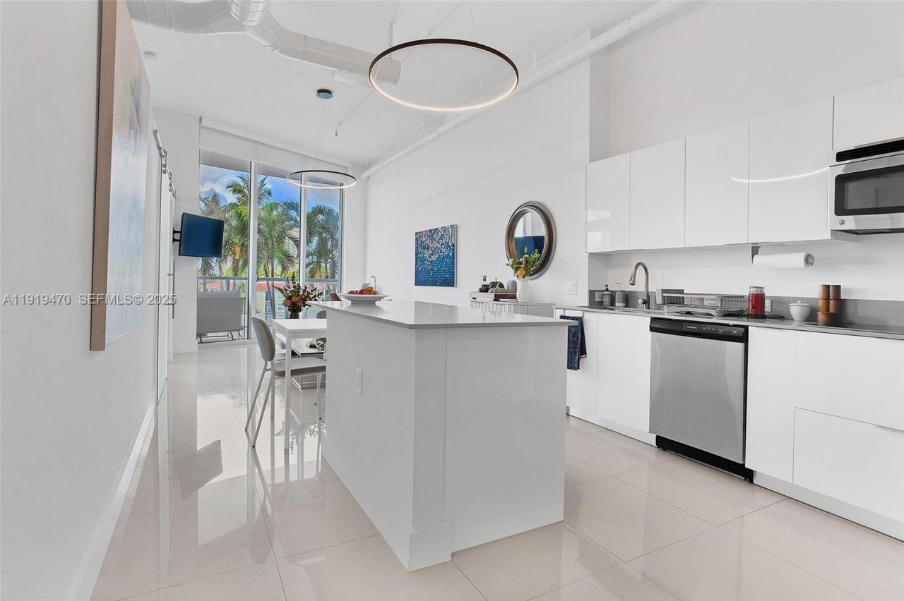 3029 NE 188th St, Unit 419, Aventura, FL 33180 Photo