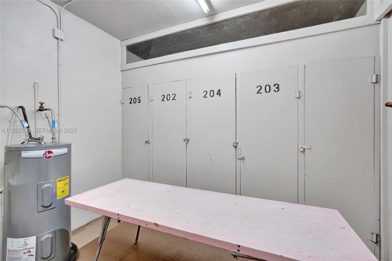 2441 SW 82nd Ave, Unit 205, Davie, FL 33324 Photo