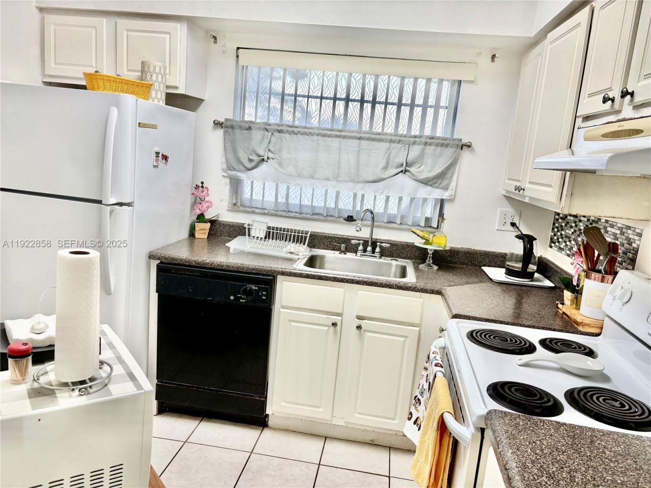 1791 NW 96th Ter, Unit 4N, Pembroke Pines, FL 33024 Photo