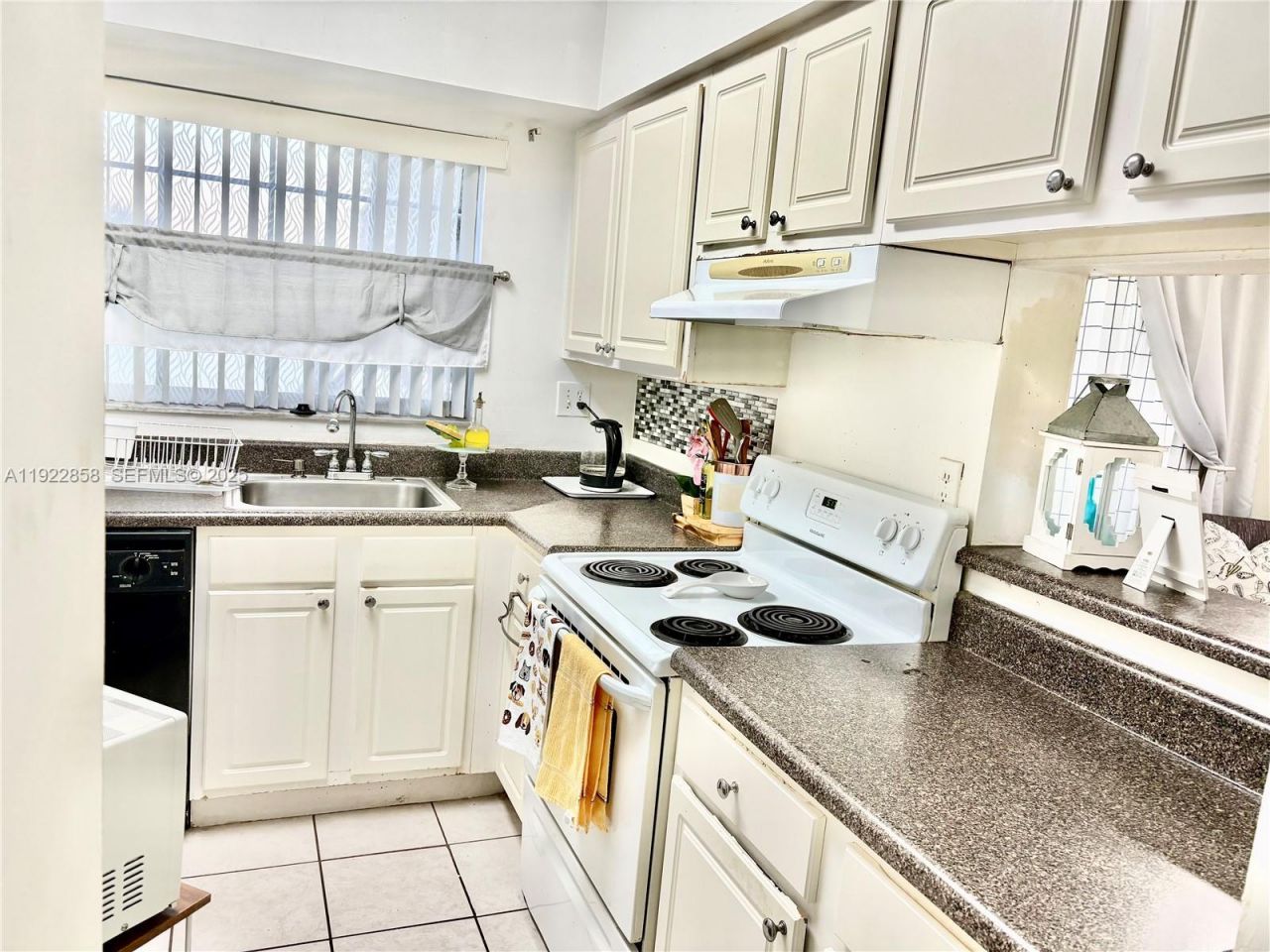 1791 NW 96th Ter, Unit 4N, Pembroke Pines, FL 33024 Photo