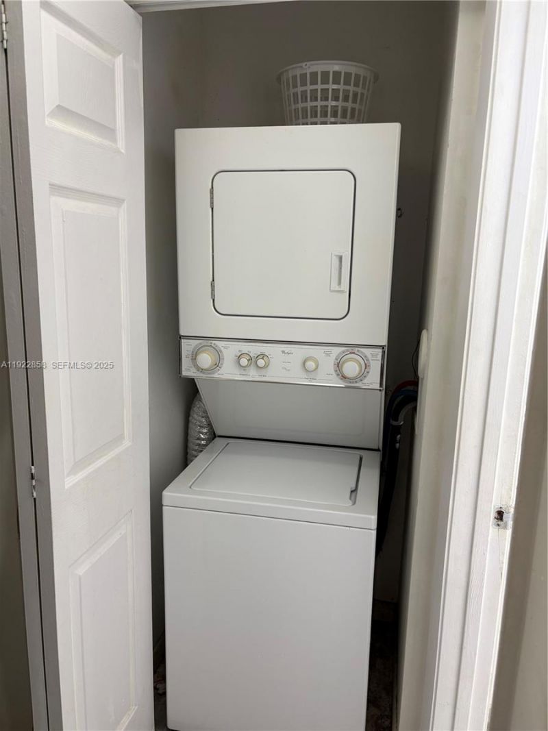 1791 NW 96th Ter, Unit 4N, Pembroke Pines, FL 33024 Photo