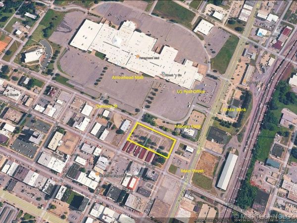 Denison Street , Muskogee, OK 74401