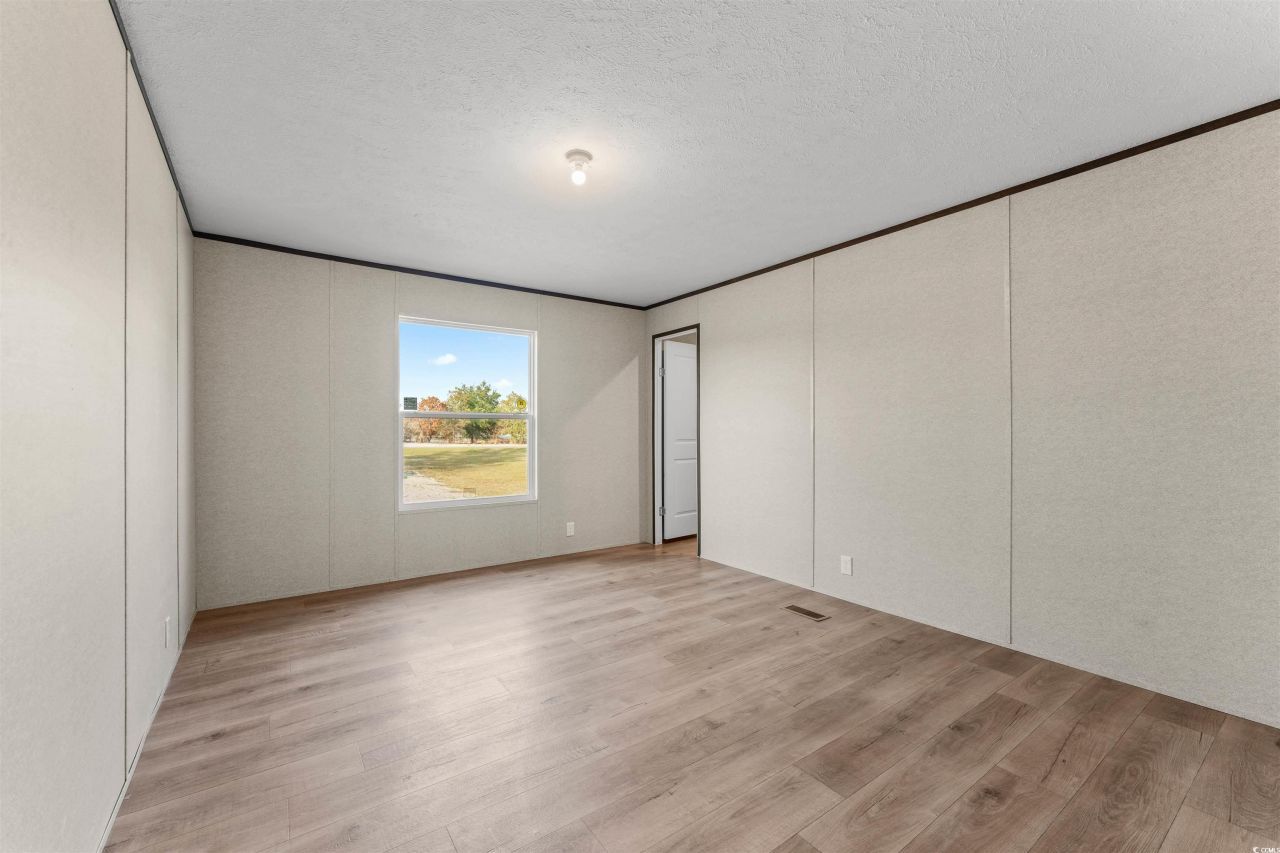 1229 Francis Marion Dr. Photo 15